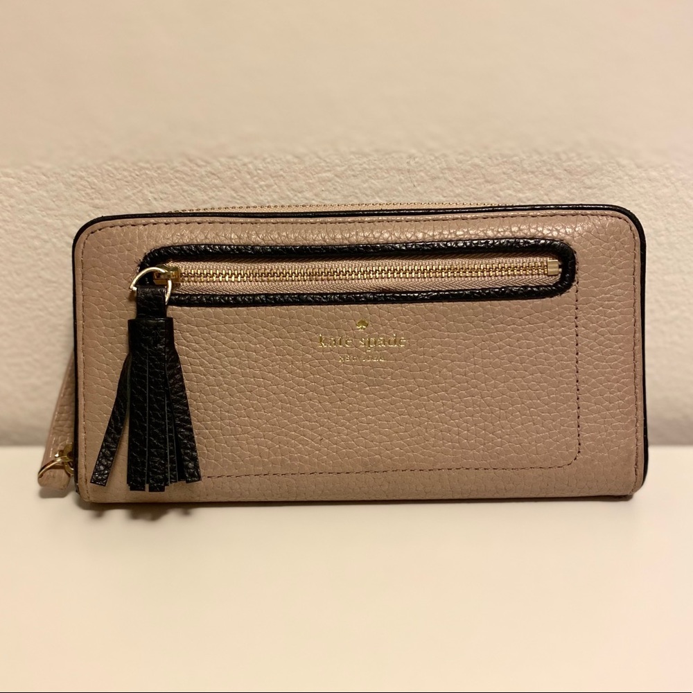 Kate Spade Chester Street Neda Wallet Clutch